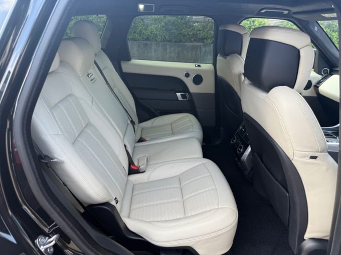 2025 Land Rover Range Rover Sport