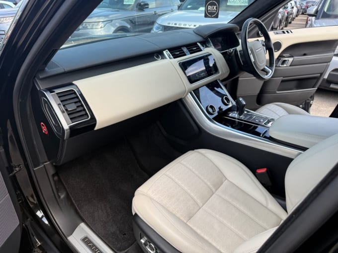 2025 Land Rover Range Rover Sport