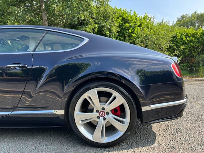 2025 Bentley Continental