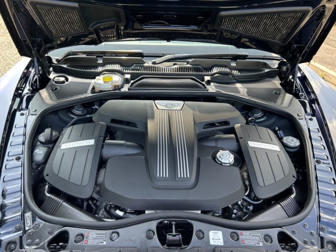 2025 Bentley Continental