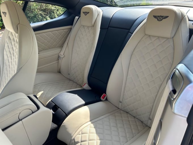 2025 Bentley Continental