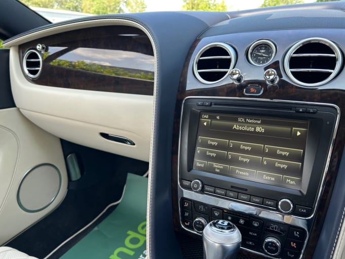 2025 Bentley Continental