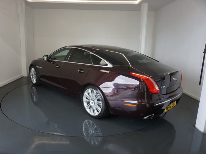 2025 Jaguar Xj