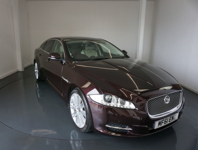 2025 Jaguar Xj
