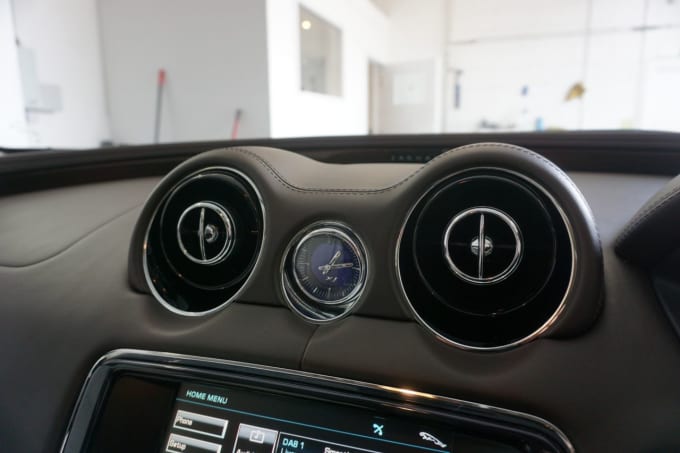 2025 Jaguar Xj