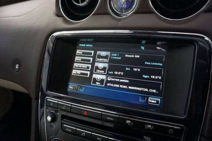 2025 Jaguar Xj