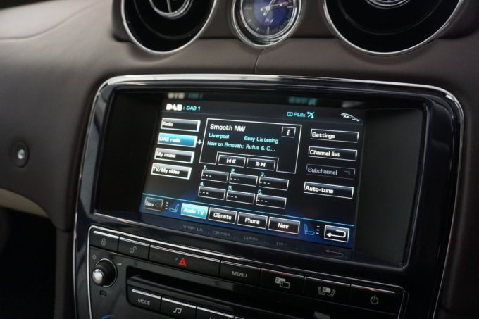 2025 Jaguar Xj