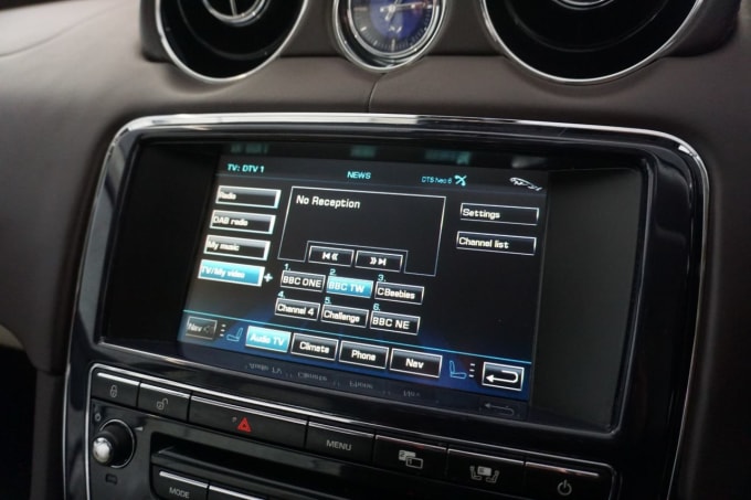 2025 Jaguar Xj