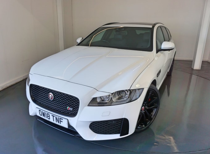 2025 Jaguar Xf