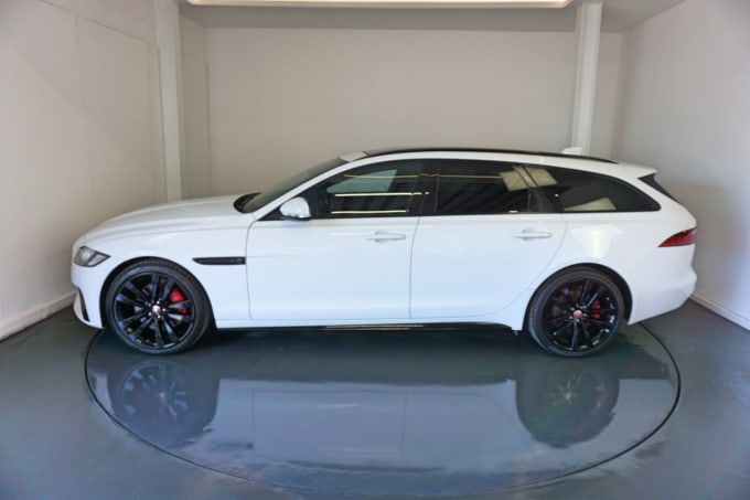 2025 Jaguar Xf