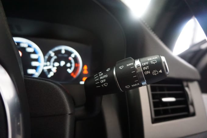 2025 Jaguar Xf