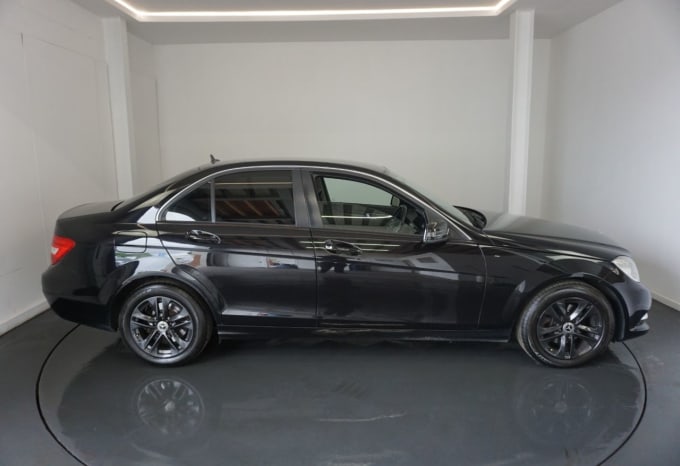 2025 Mercedes-benz C-class