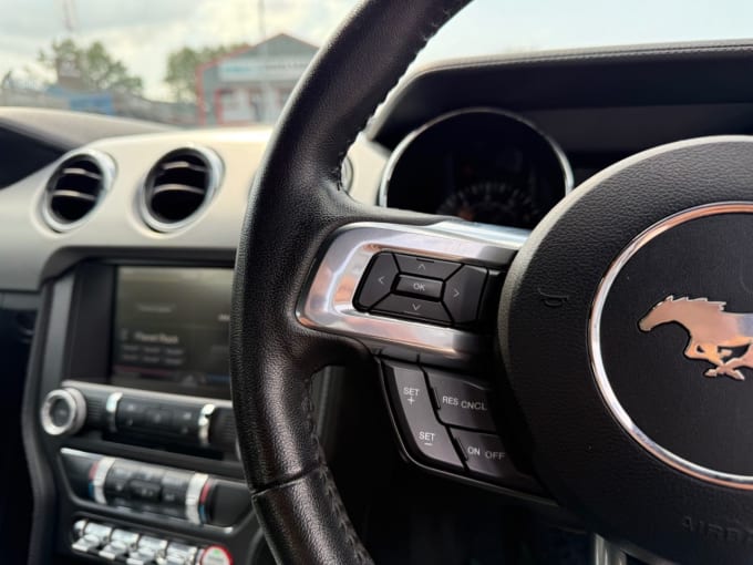 2025 Ford Mustang