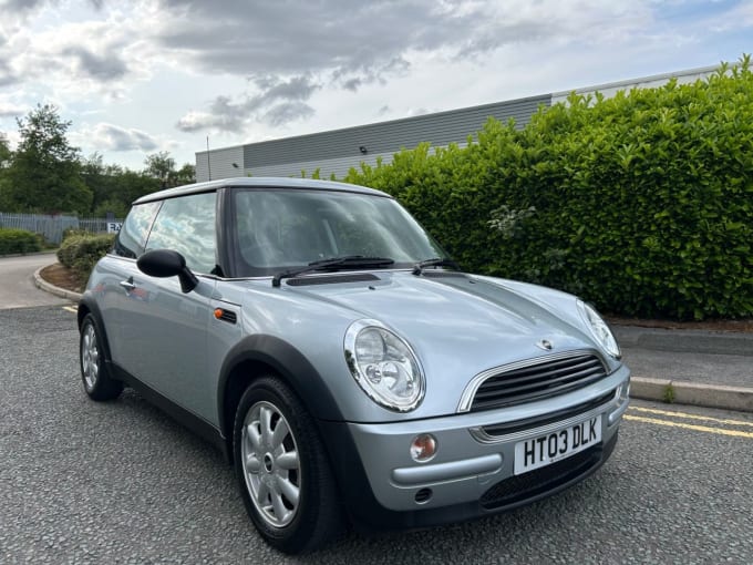 2025 Mini Hatch