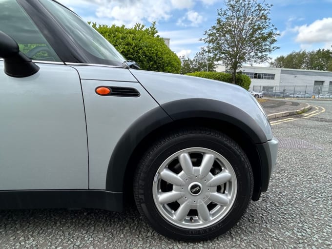 2025 Mini Hatch