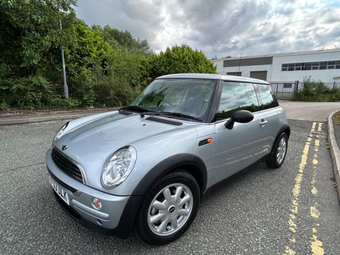 2025 Mini Hatch