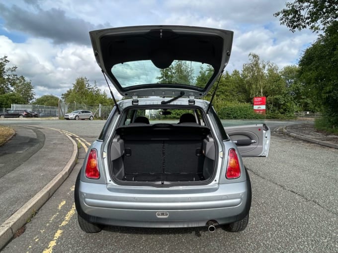 2025 Mini Hatch