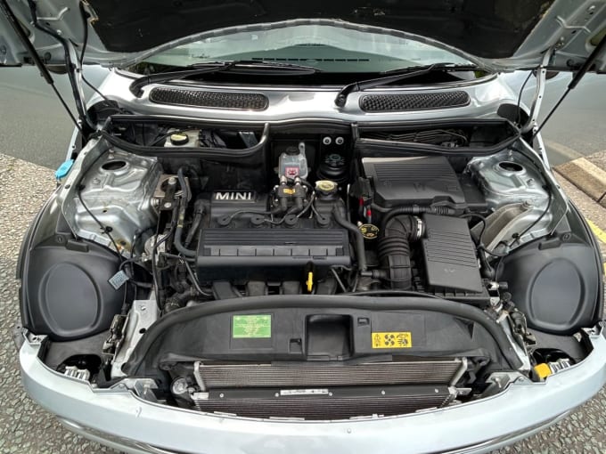 2025 Mini Hatch