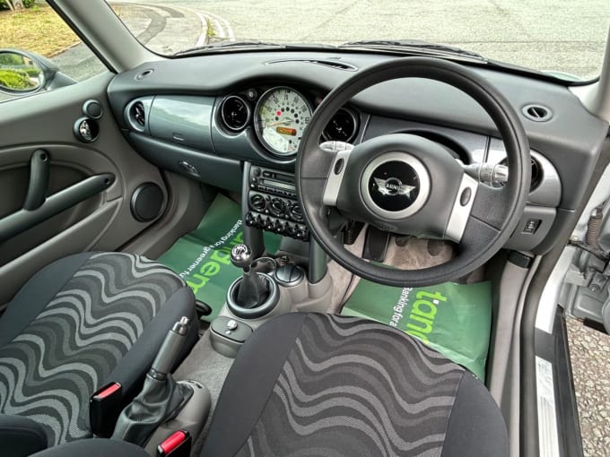 2025 Mini Hatch