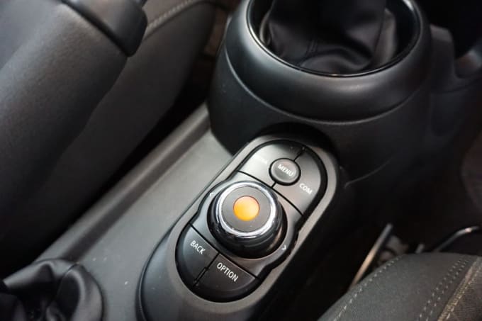 2025 Mini Hatch