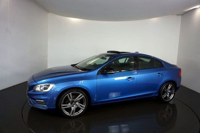 2025 Volvo S60