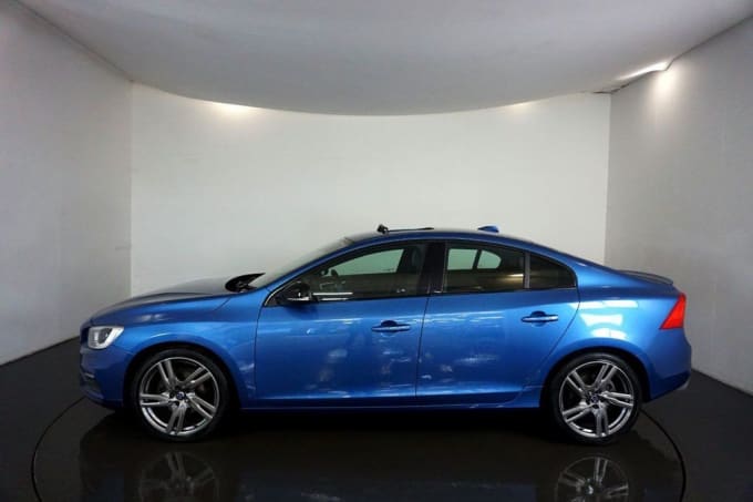 2025 Volvo S60