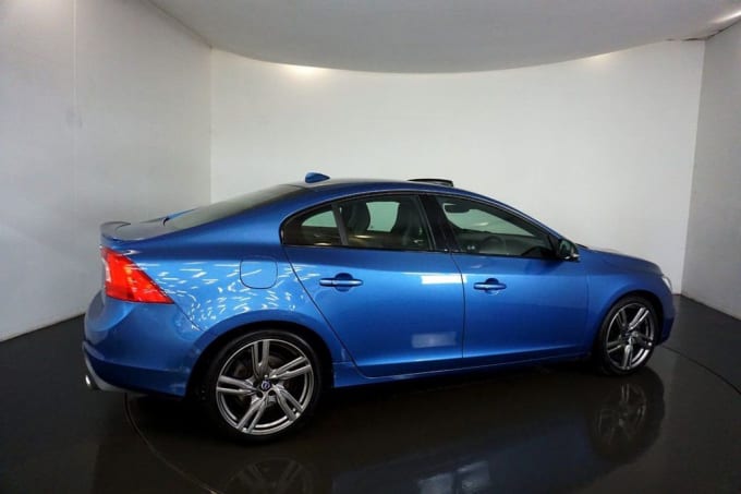 2025 Volvo S60