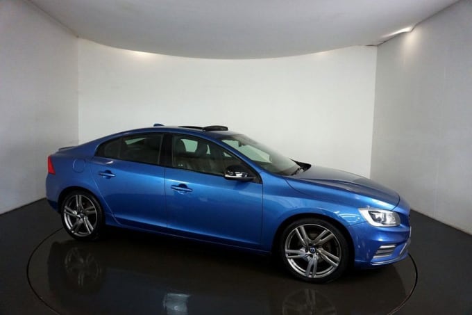 2025 Volvo S60