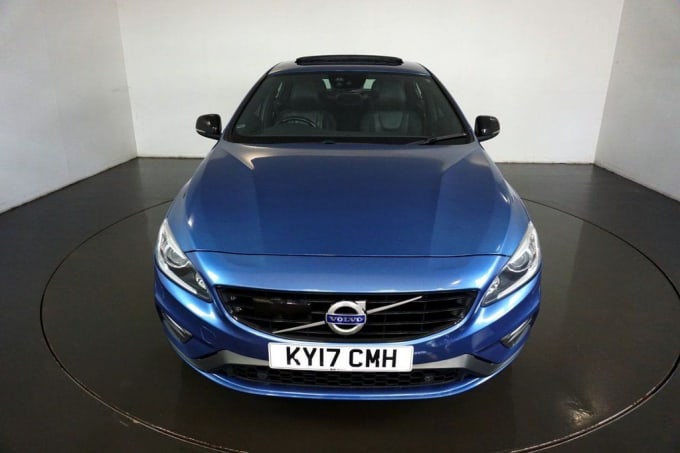 2025 Volvo S60