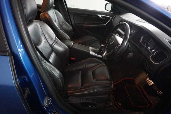 2025 Volvo S60