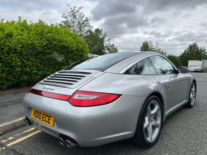 2025 Porsche 911