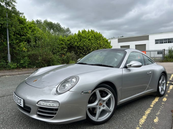 2025 Porsche 911