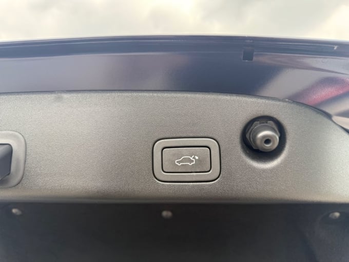 2025 Jaguar Xj