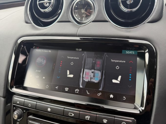 2025 Jaguar Xj