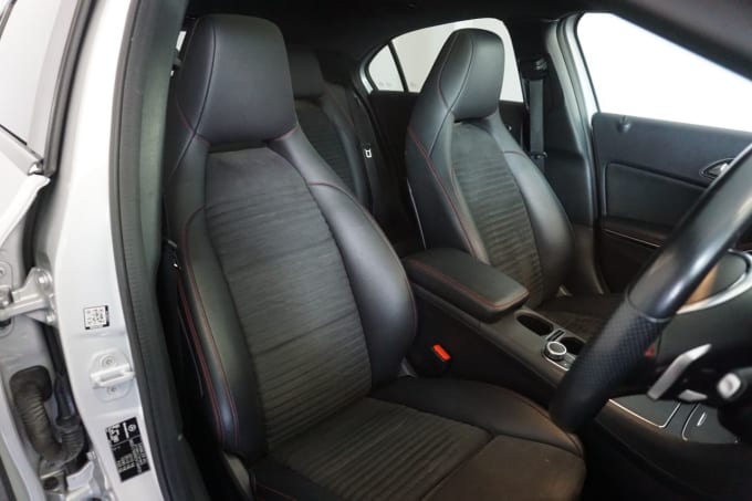 2025 Mercedes-benz A-class