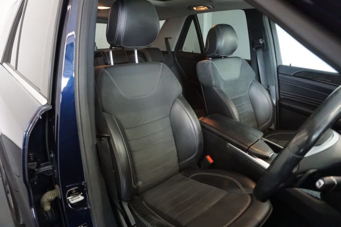 2025 Mercedes-benz M-class