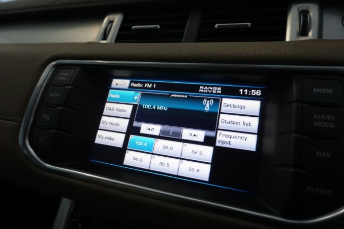 2025 Land Rover Range Rover Evoque