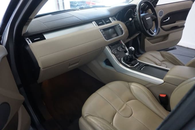 2025 Land Rover Range Rover Evoque