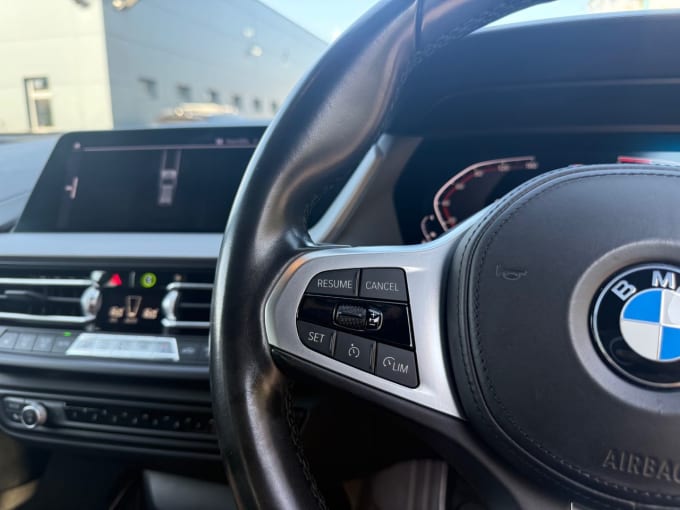 2025 BMW 1 Series