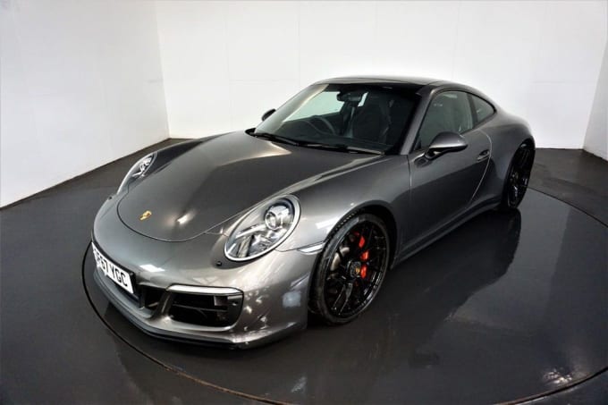 2018 Porsche 911