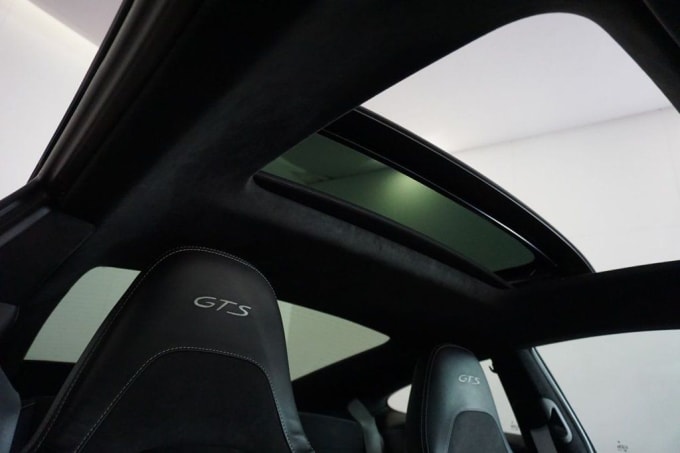 2018 Porsche 911