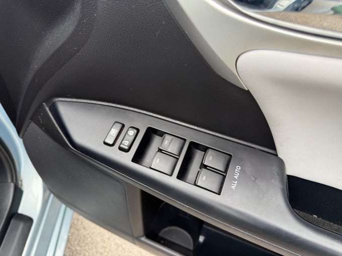 2025 Lexus Ct