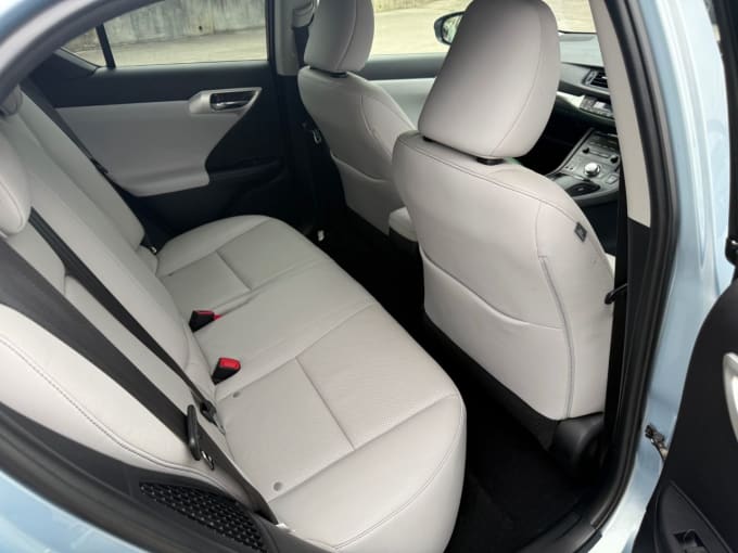 2025 Lexus Ct