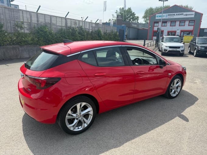2025 Vauxhall Astra