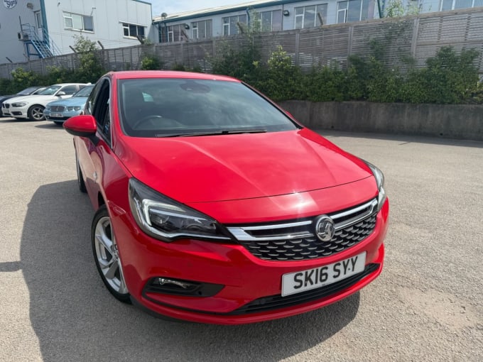 2025 Vauxhall Astra