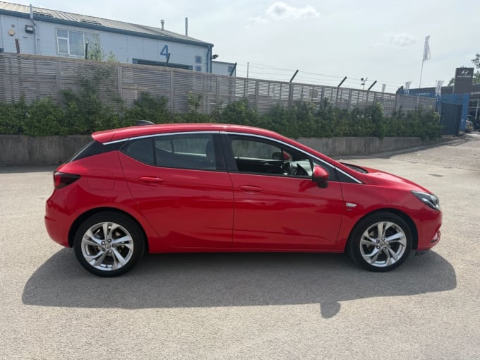 2025 Vauxhall Astra