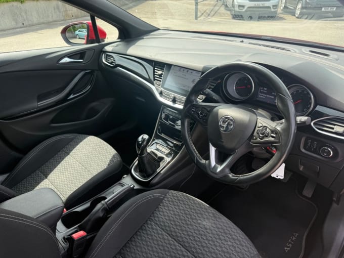 2025 Vauxhall Astra