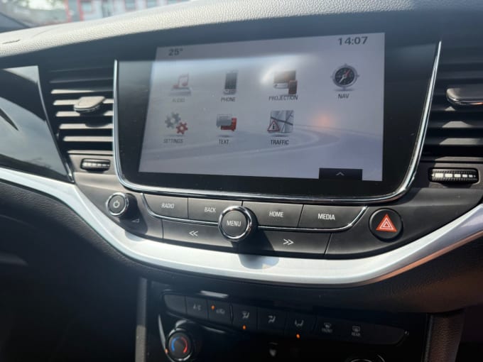 2025 Vauxhall Astra