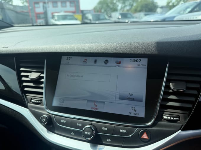 2025 Vauxhall Astra