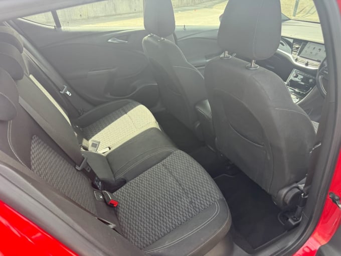 2025 Vauxhall Astra